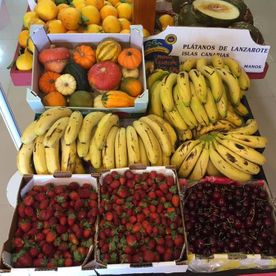 Tias Fruit frutas en cajas